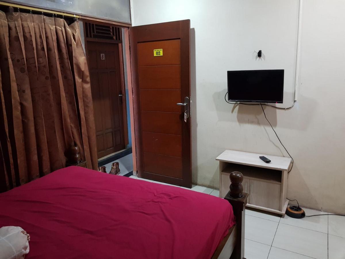 Hotel Alifah 1 Syariah Rawabokor Dua Екстериор снимка