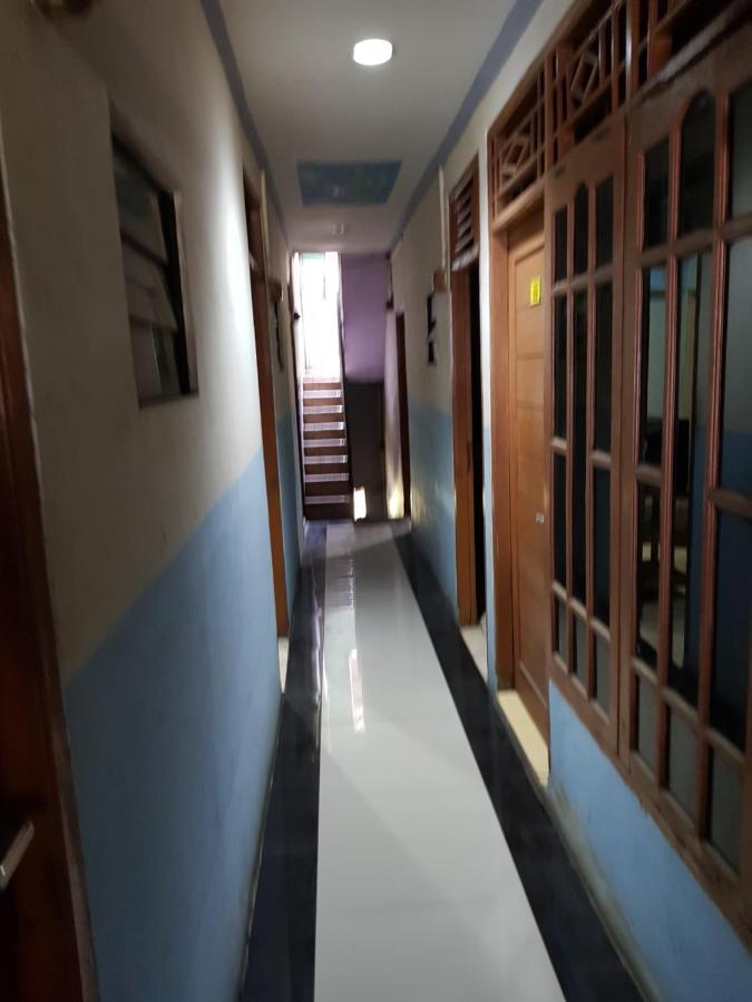 Hotel Alifah 1 Syariah Rawabokor Dua Екстериор снимка