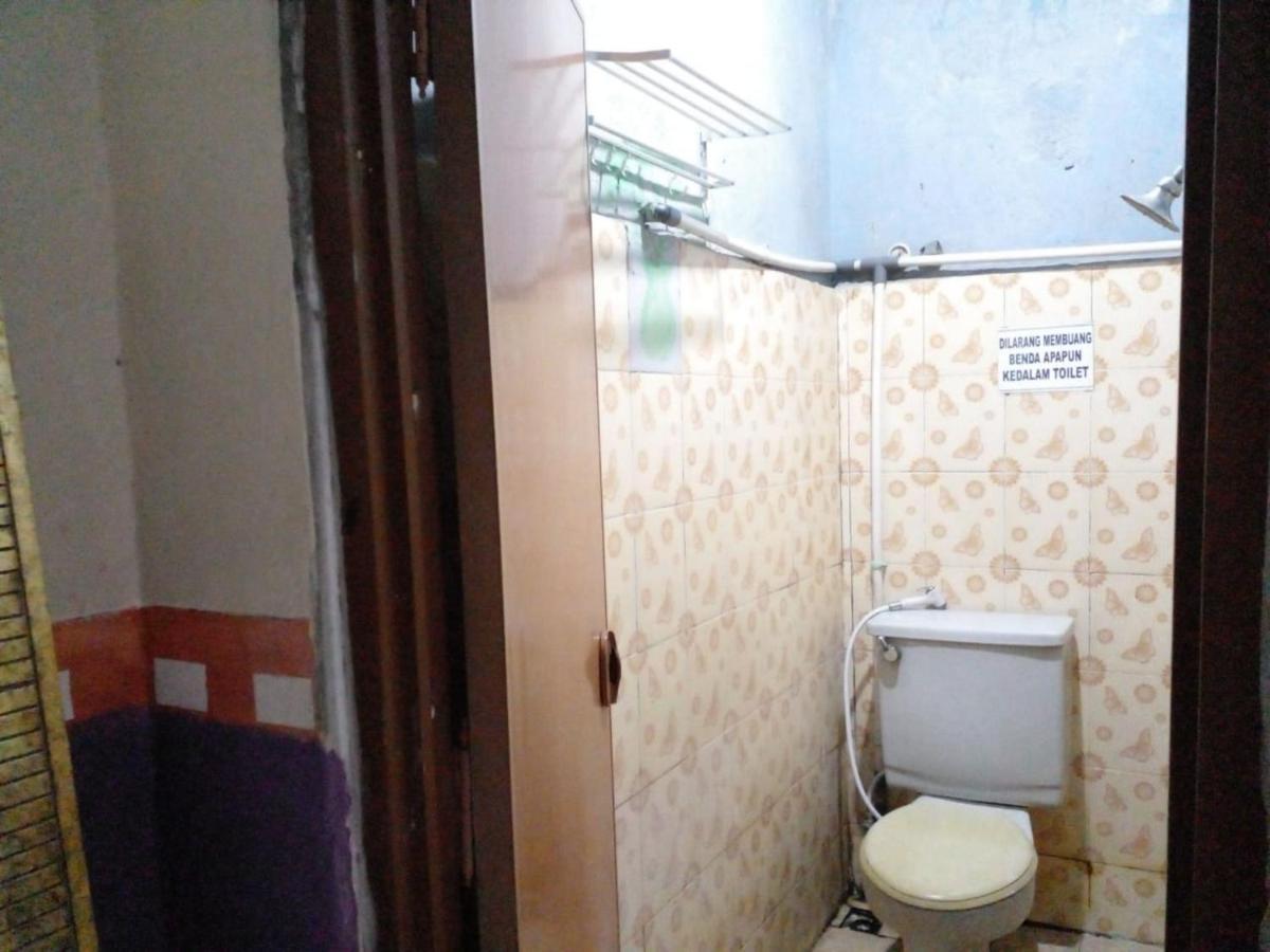 Hotel Alifah 1 Syariah Rawabokor Dua Екстериор снимка