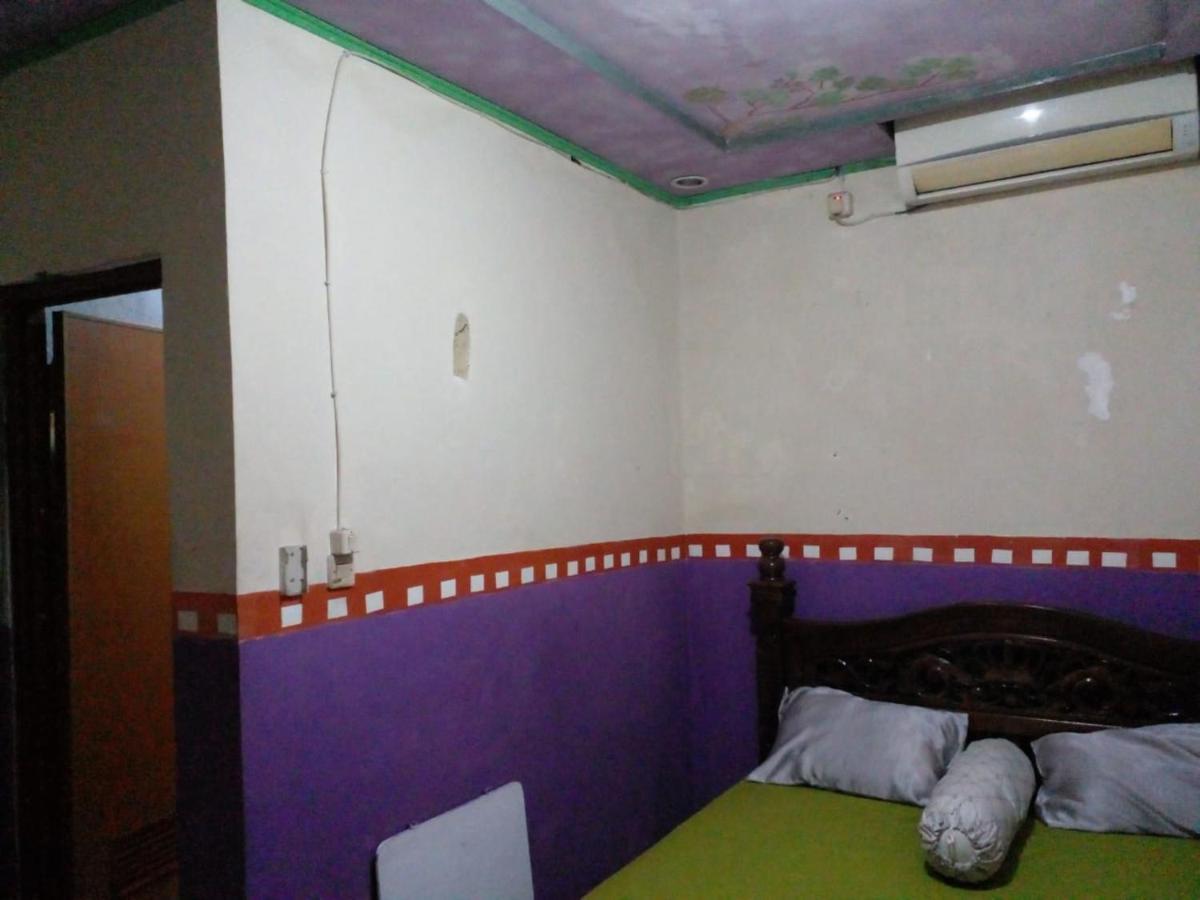 Hotel Alifah 1 Syariah Rawabokor Dua Екстериор снимка